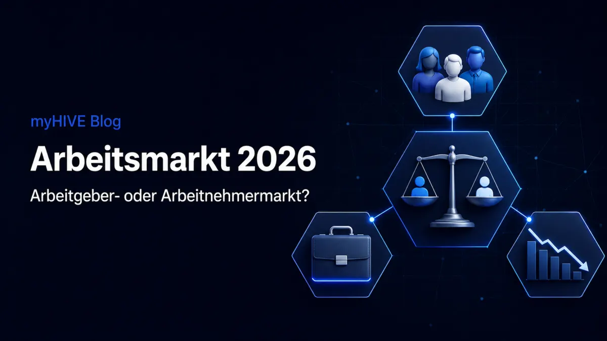 Waage zwischen Arbeitskräften und Arbeitgebern vor Symbolen für Stellenangebot und Arbeitsmarktentwicklung